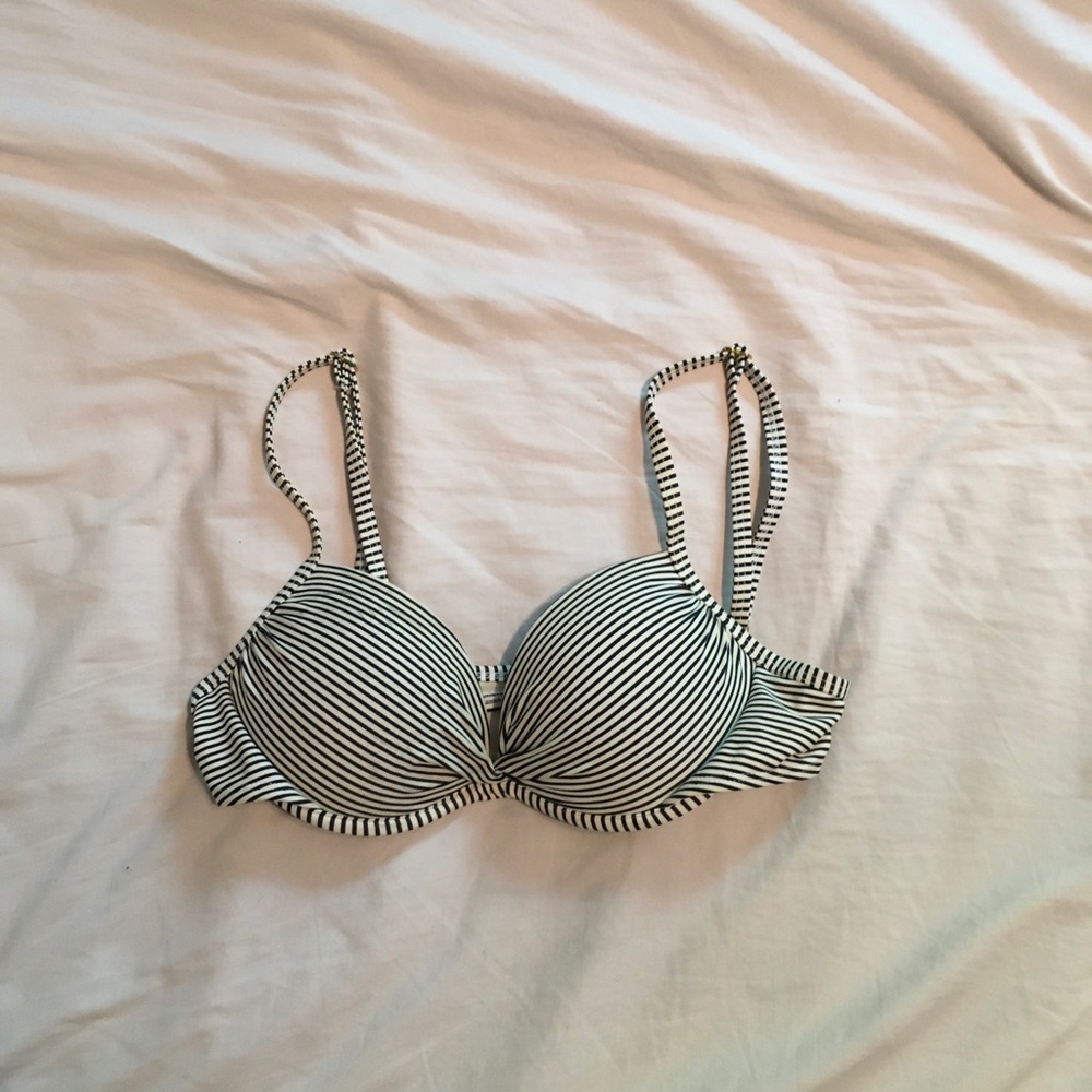 Bikini top